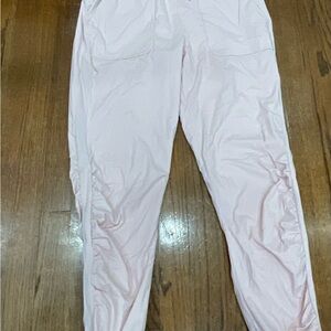 LADIES LULULEMON BEYOND THE JOGGER PANTS